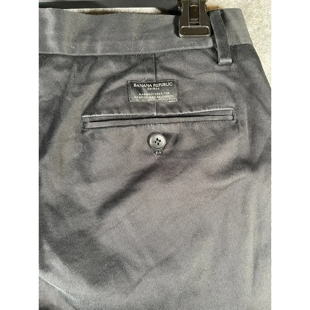 Banana Republic Men's Emerson Straight Fit Chino Pants Black Size 31 x 30‎